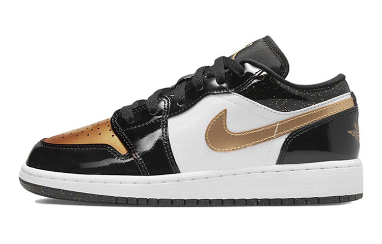 Jordan Air Jordan 1 Gold Toe GS Jordan LOOKBOOK DR6970 071 lookbook