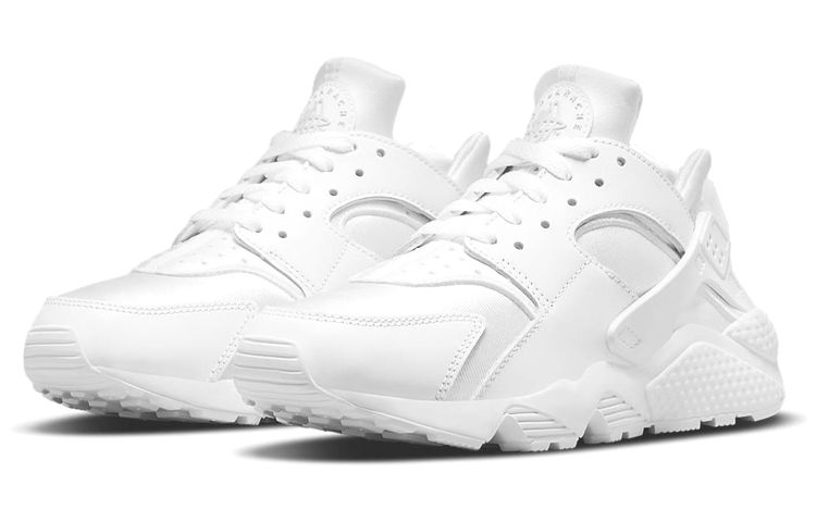 Nike Huarache triple white Nike LOOKBOOK DH4439 102 lookbook